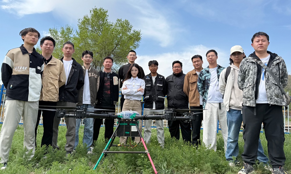 探秘新疆保华润天航空：CAAC认证无人机培训课程大揭秘