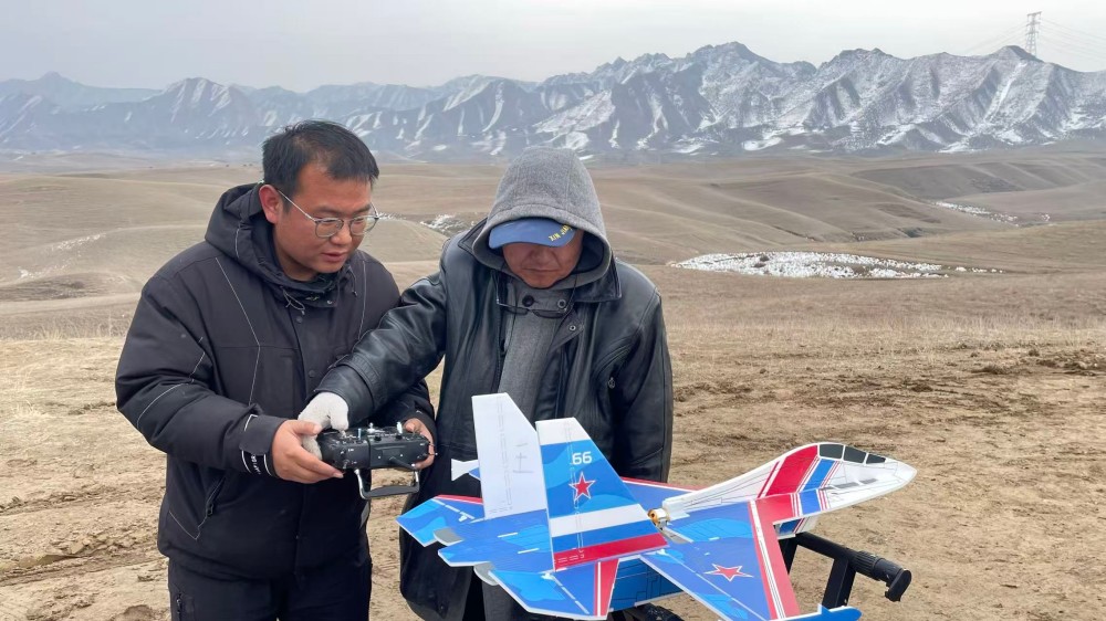 新疆无人机应用前瞻！保华润天03考点布局新兴产业培训