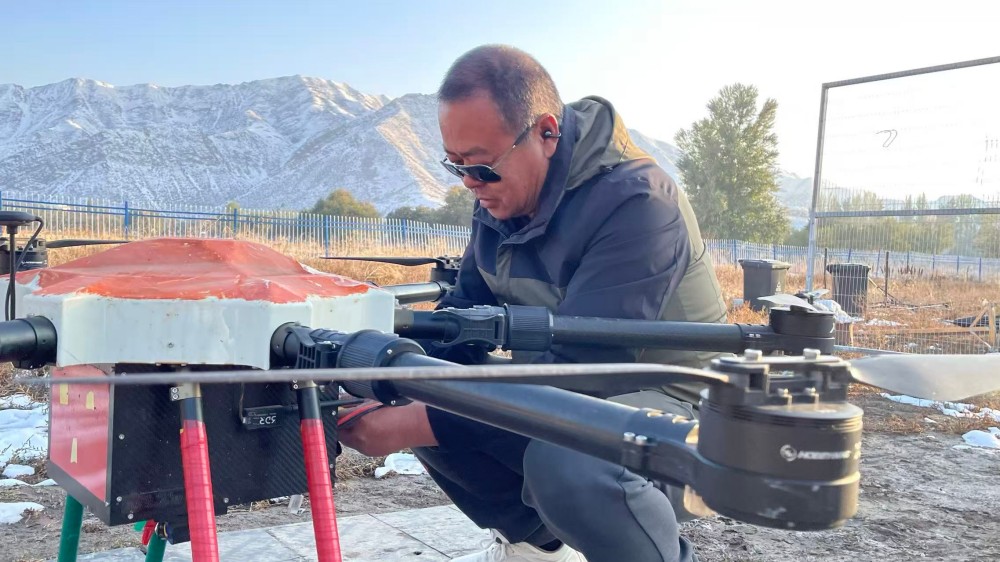 从零基础到持证飞手！新疆保华润天培训体系全面解析