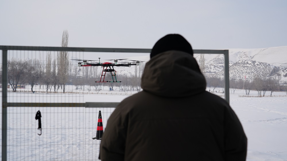 零基础学员如何在新疆学无人机 保华润天航空入门指南