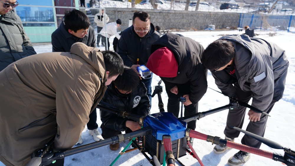 保华润天航空：让新疆学员轻松掌握无人机飞行技术