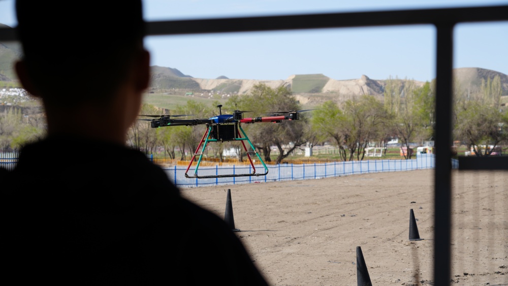 新疆无人机培训哪里学？保华润天开启飞手进阶路