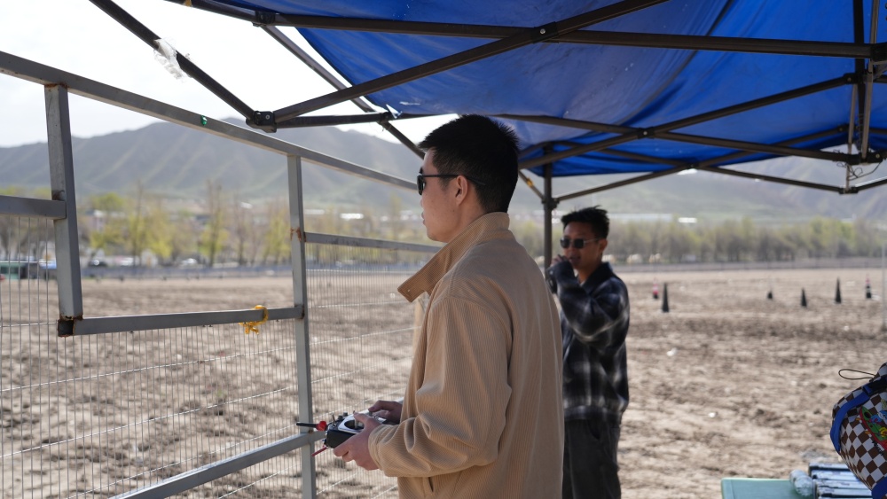 新疆无人机培训哪里学？保华润天开启飞手进阶路