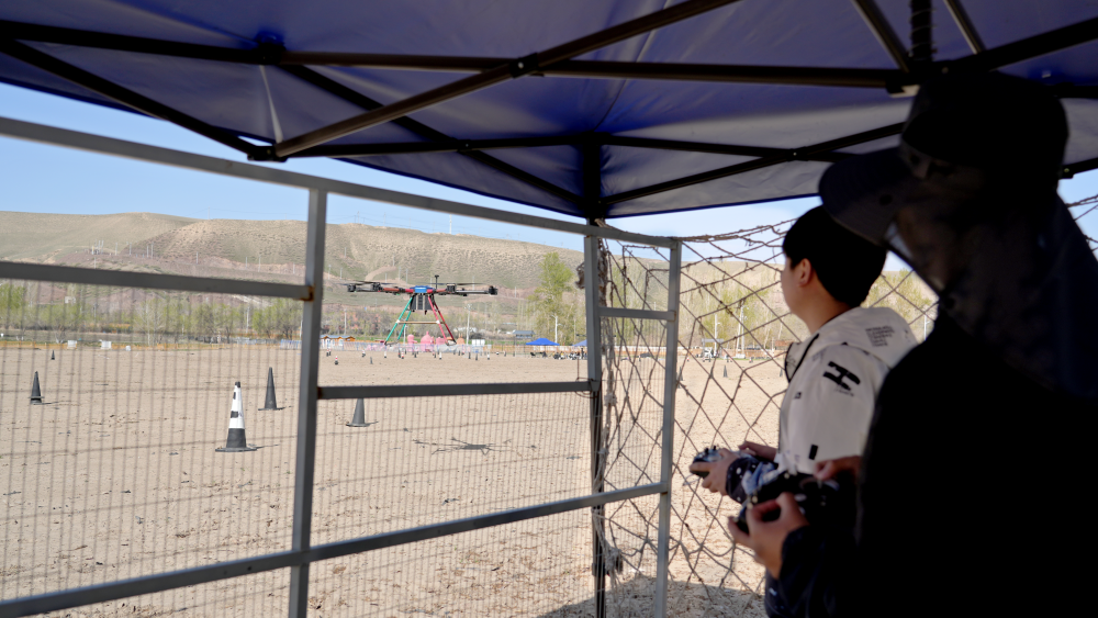 保华润天航空：一对一指导，解锁新疆无人机培训新体验